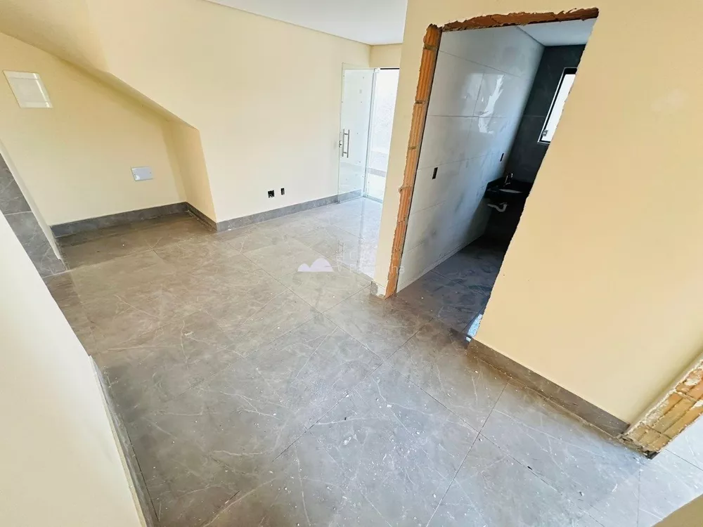 Apartamento à venda com 3 quartos, 95m² - Foto 8