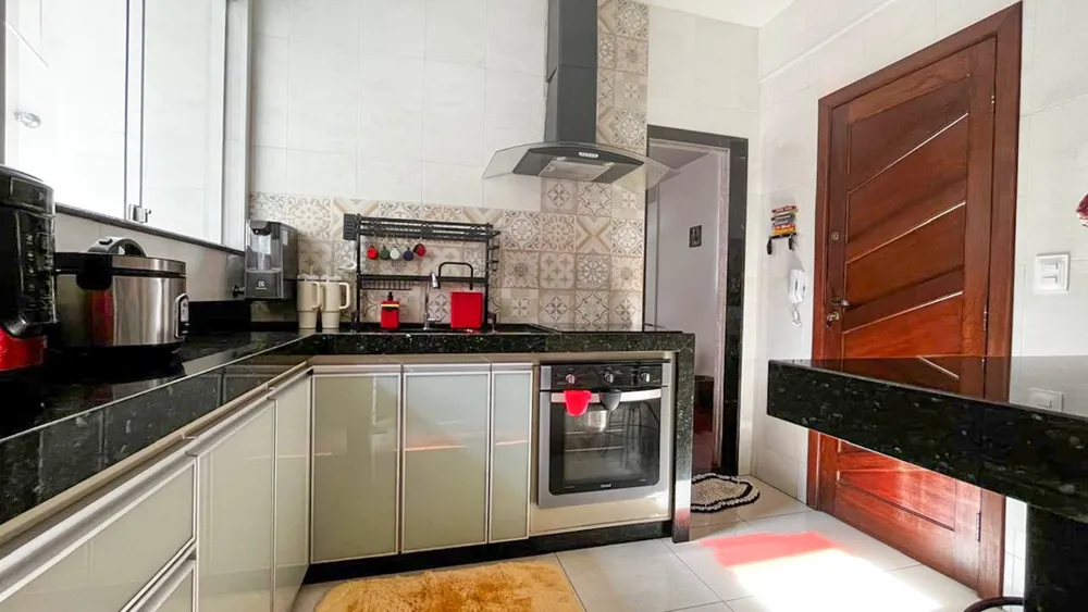 Apartamento, 3 quartos, 130 m² - Foto 1