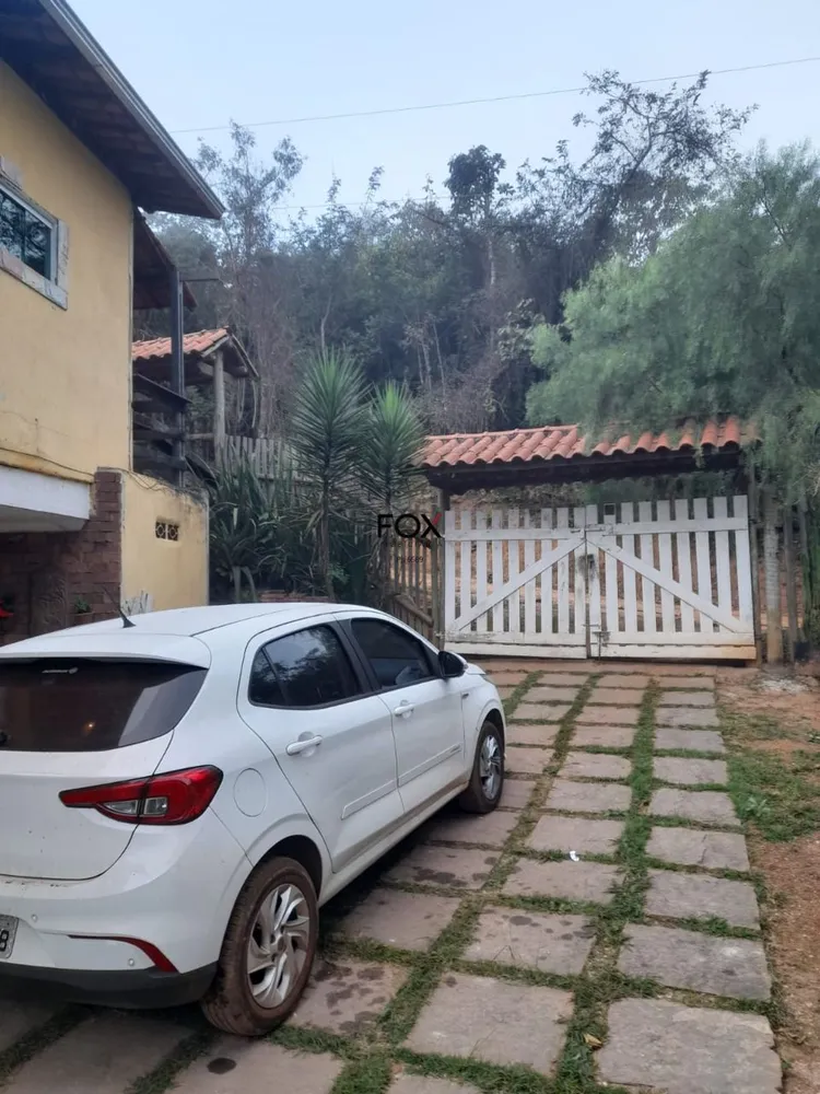 Casa, 3 quartos, 245 m² - Foto 2