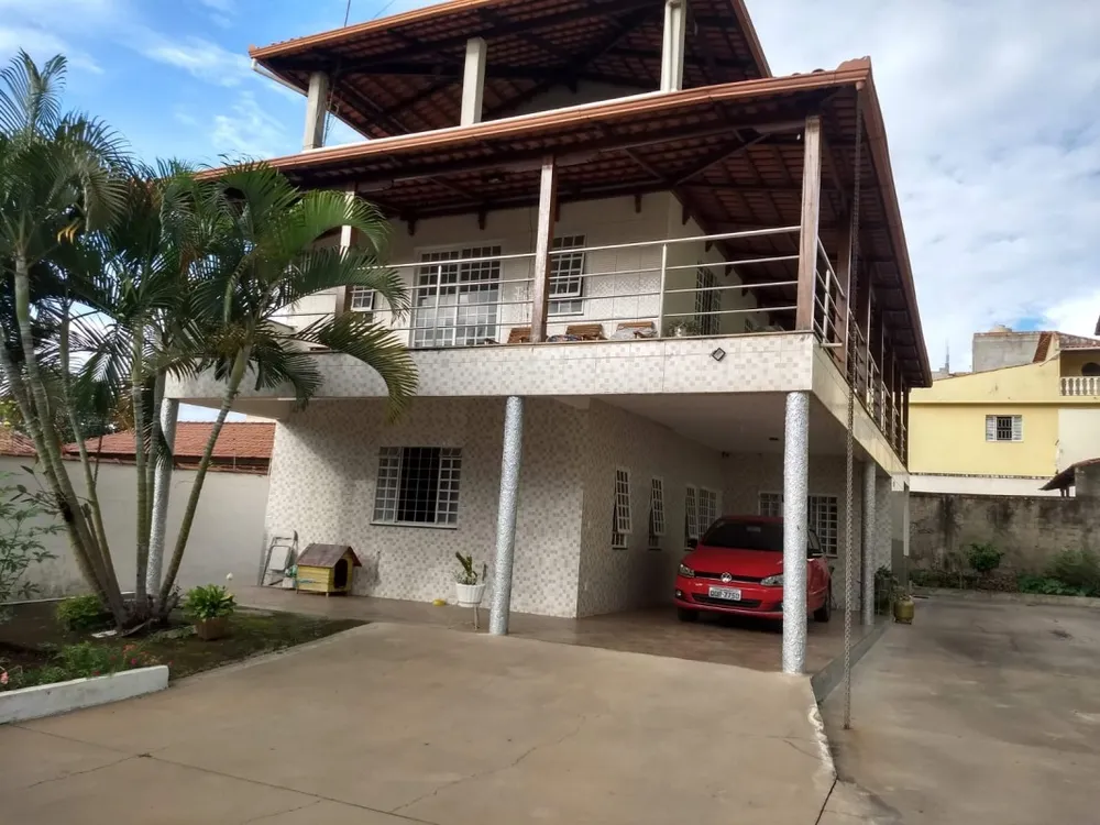 Casa, 3 quartos, 420 m² - Foto 1