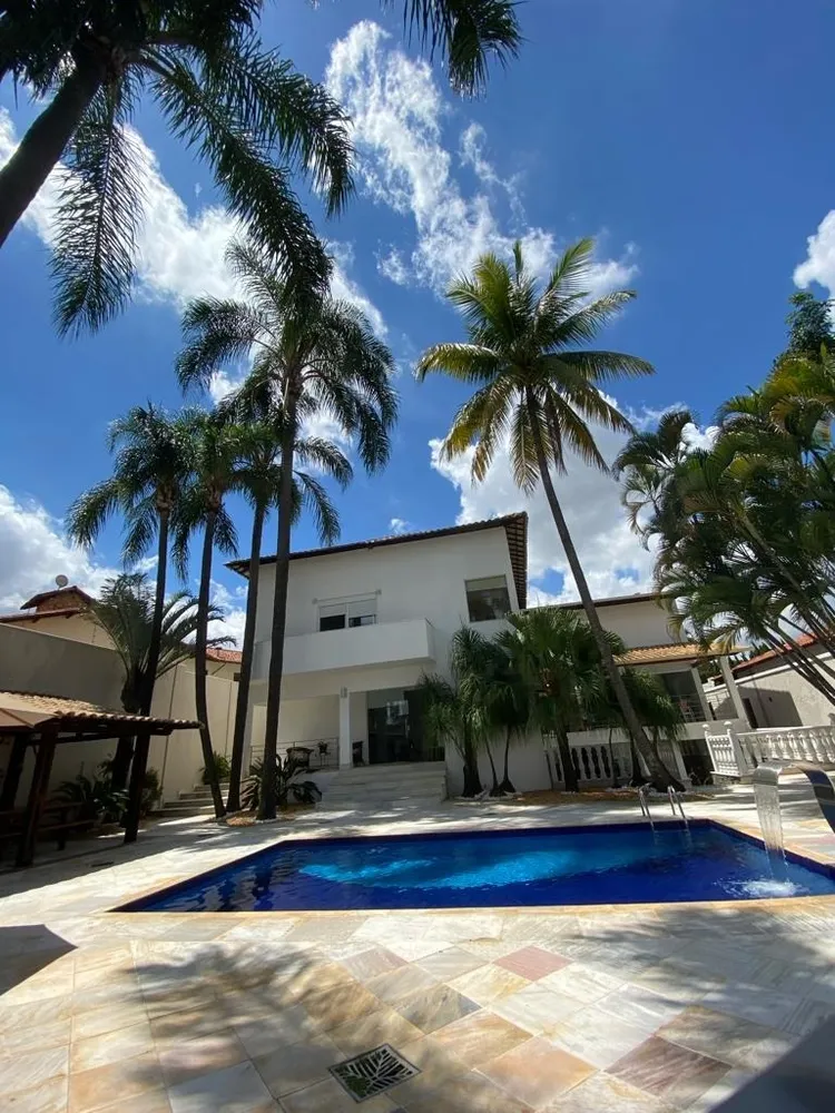 Casa, 5 quartos, 606 m² - Foto 1
