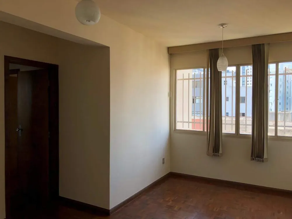 Apartamento, 3 quartos, 70 m² - Foto 1