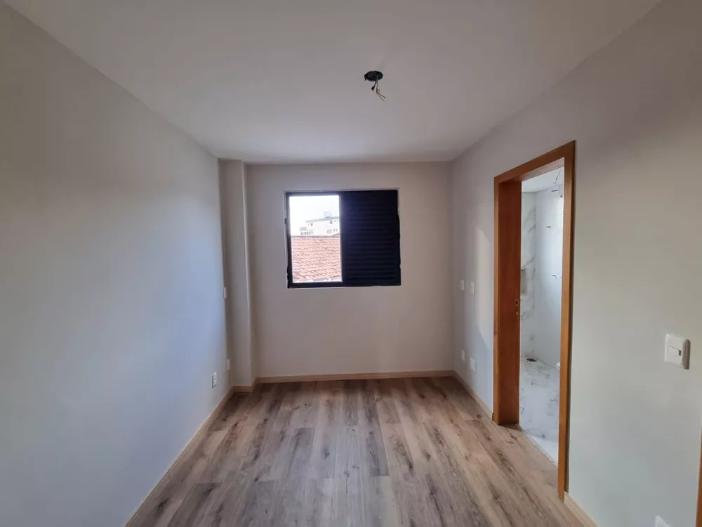 Casa à venda com 3 quartos, 145m² - Foto 10