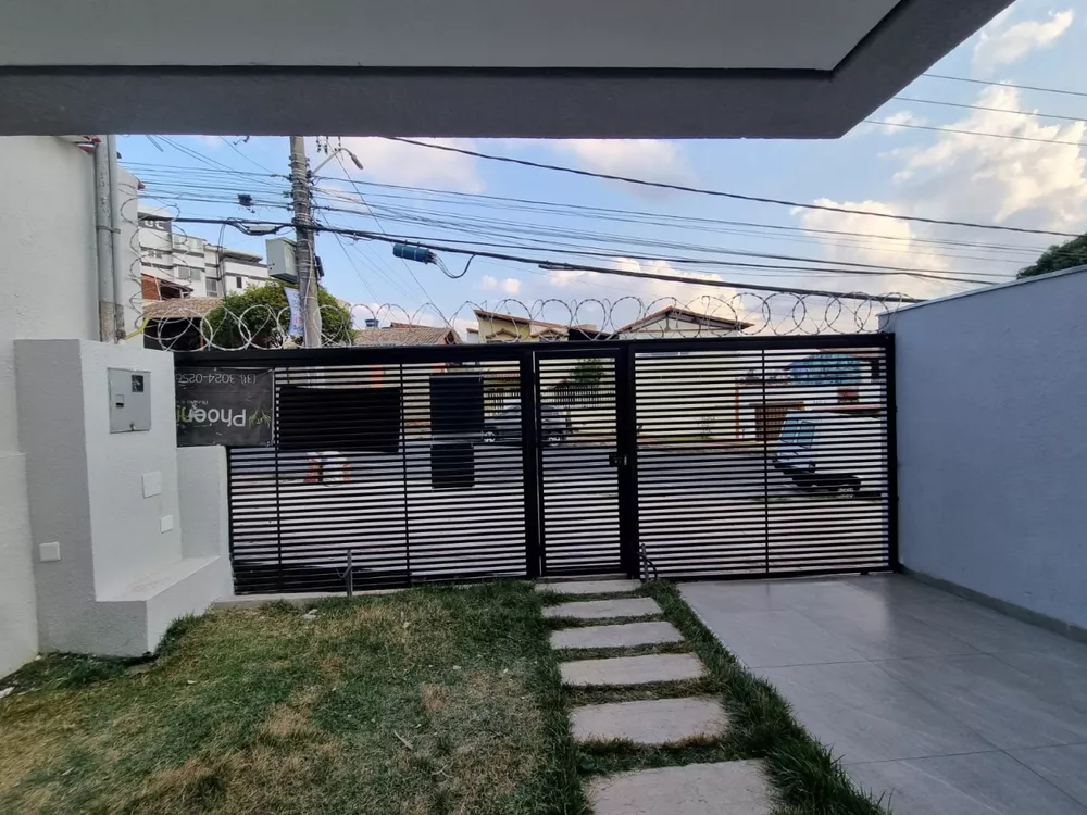 Casa à venda com 3 quartos, 145m² - Foto 3