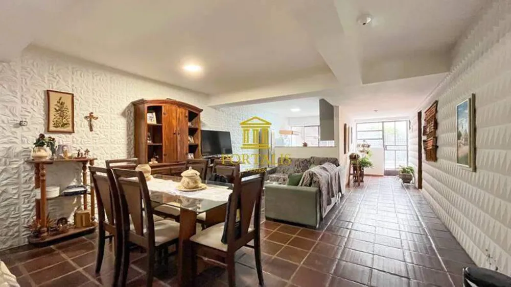 Casa, 7 quartos, 478 m² - Foto 3