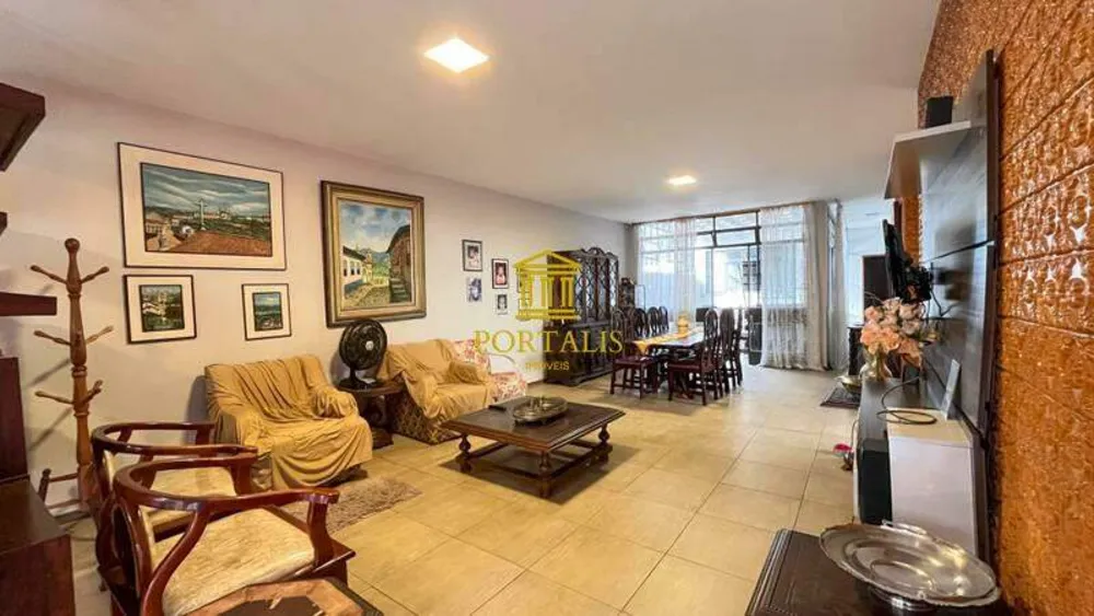 Casa, 7 quartos, 478 m² - Foto 1