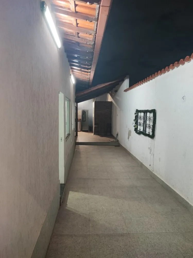 Casa, 3 quartos, 200 m² - Foto 11