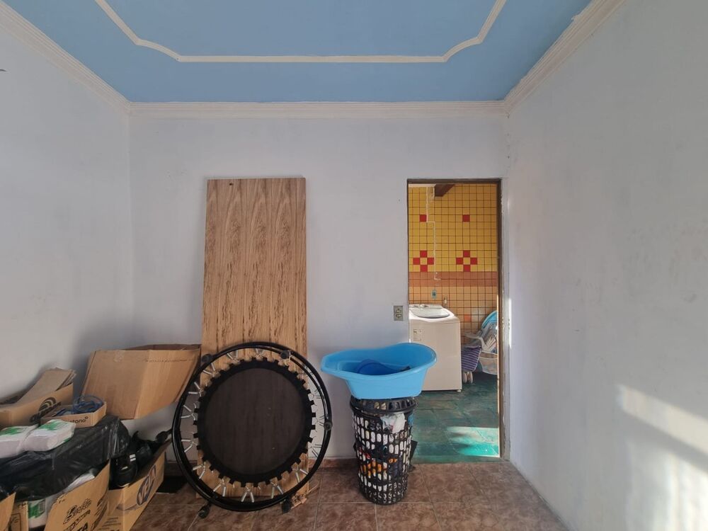 Casa à venda com 3 quartos, 360m² - Foto 7