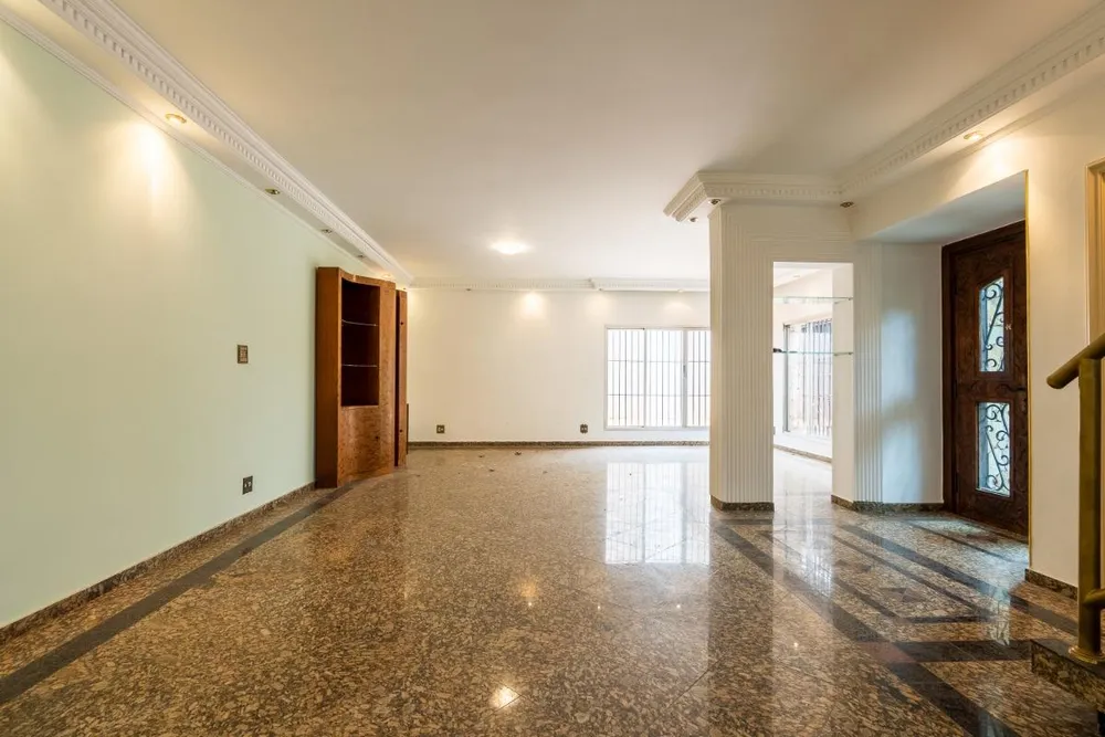Casa, 3 quartos, 250 m² - Foto 4