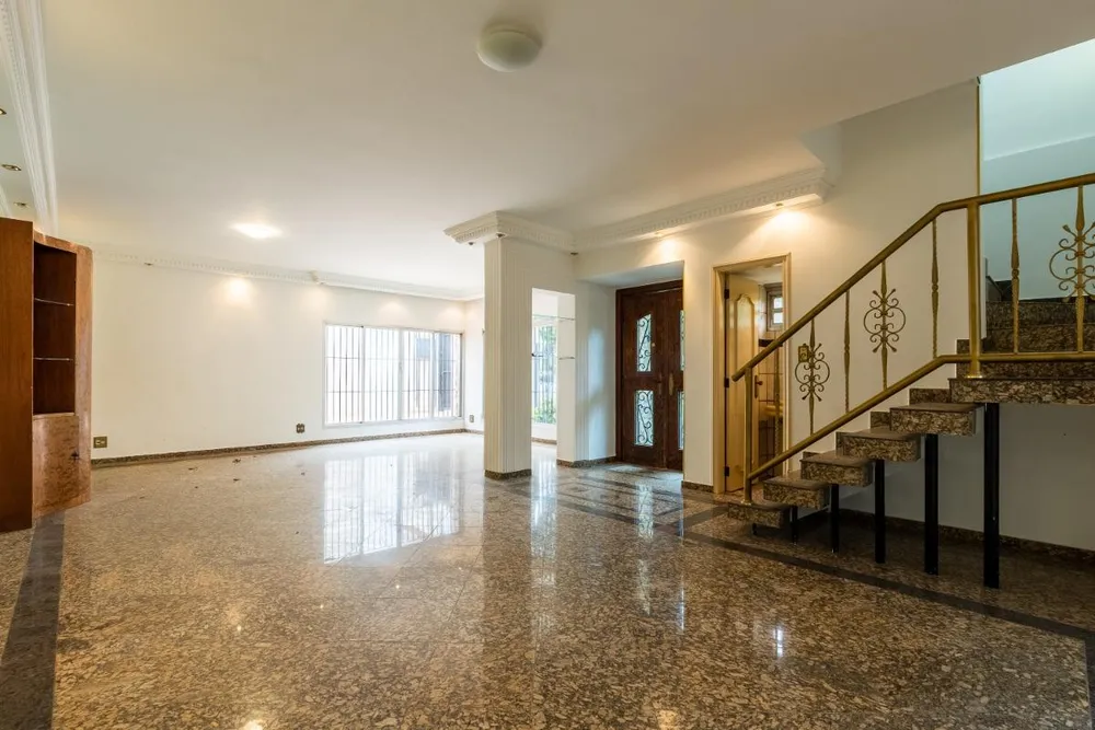 Casa, 3 quartos, 250 m² - Foto 1
