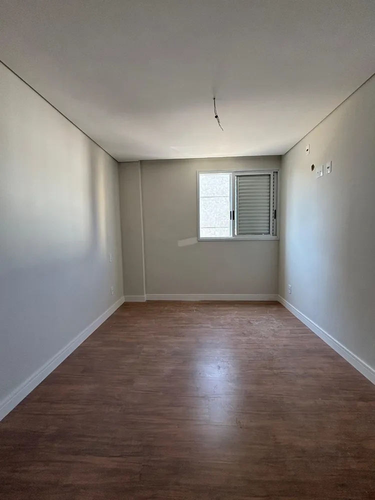 Apartamento, 3 quartos, 111 m² - Foto 2