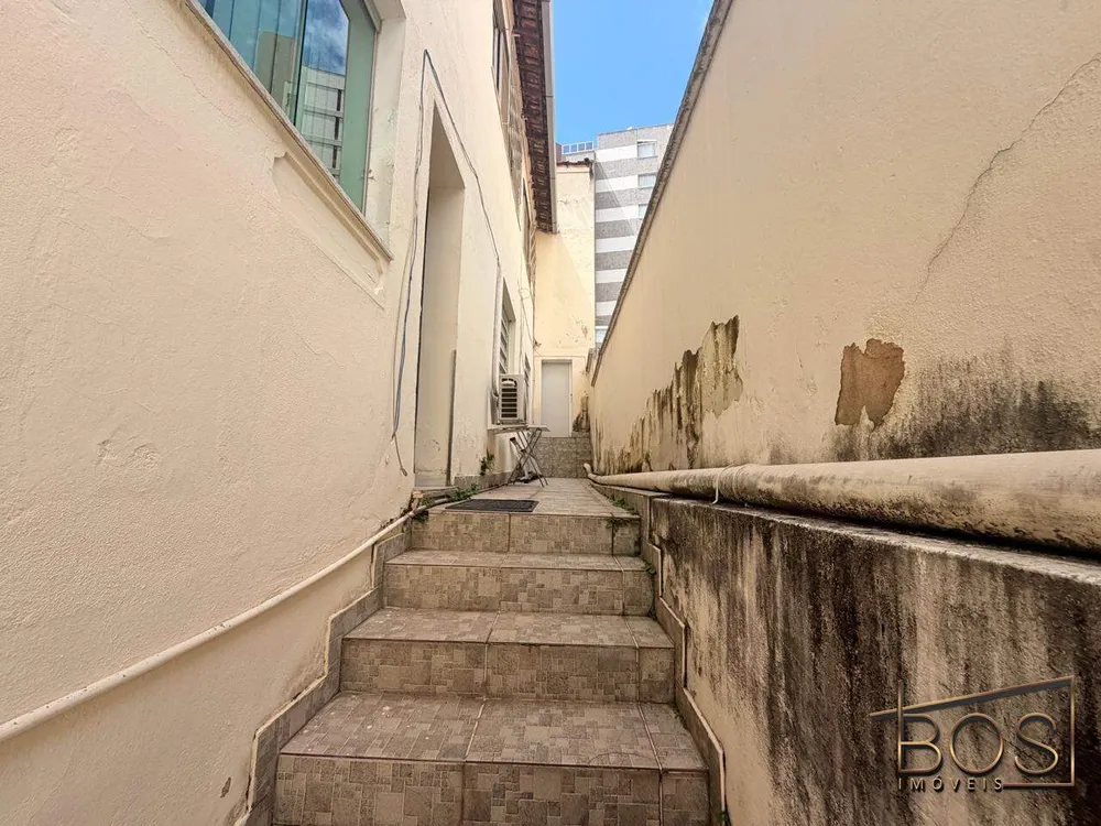Casa, 9 quartos, 250 m² - Foto 4