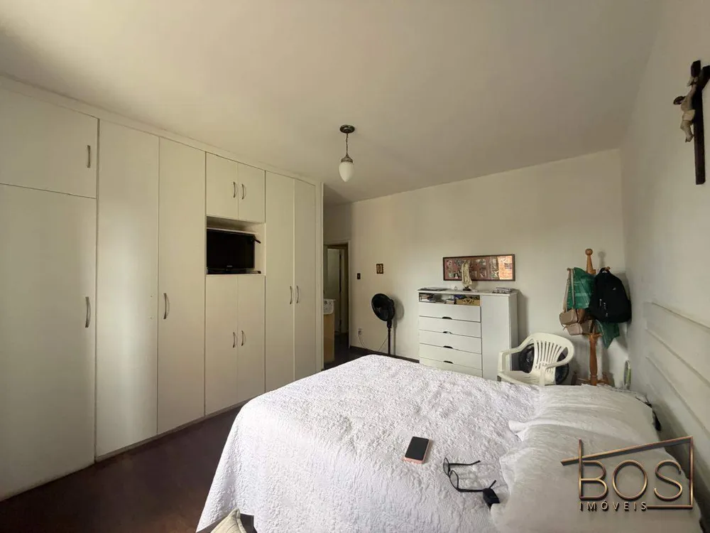 Casa, 9 quartos, 250 m² - Foto 11