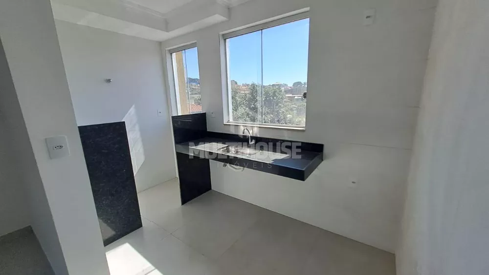 Apartamento à venda com 2 quartos, 45m² - Foto 1