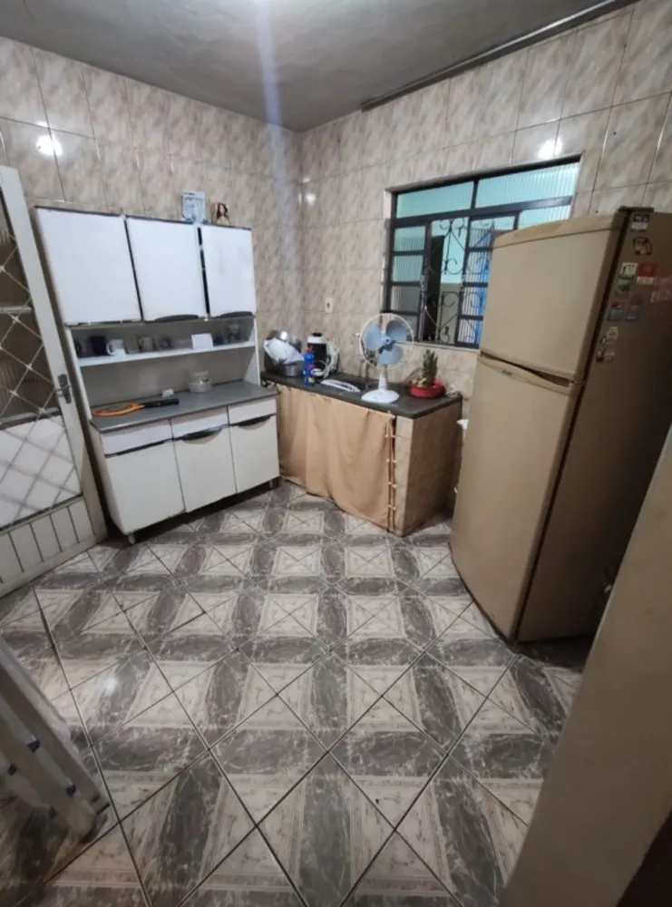 Casa, 3 quartos, 217 m² - Foto 3