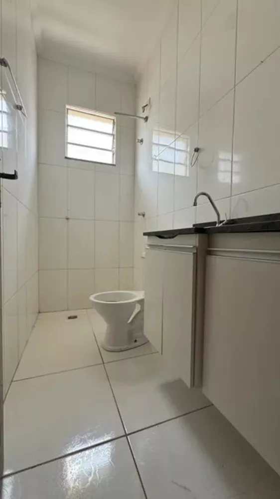 Casa à venda com 2 quartos, 64m² - Foto 10