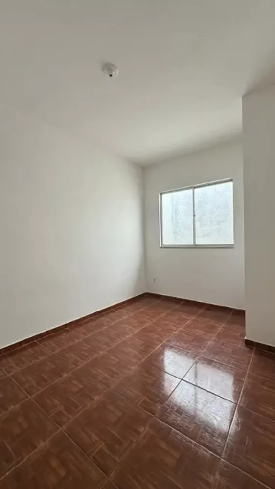 Casa à venda com 2 quartos, 64m² - Foto 12