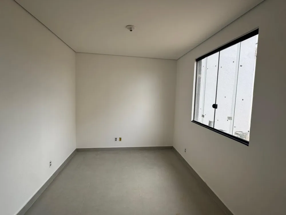 Casa, 3 quartos, 102 m² - Foto 2