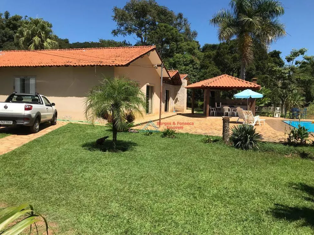 Chácara à venda com 3 quartos, 13619m² - Foto 1