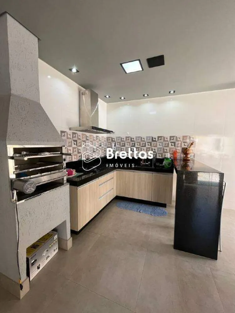 Casa, 4 quartos, 204 m² - Foto 2