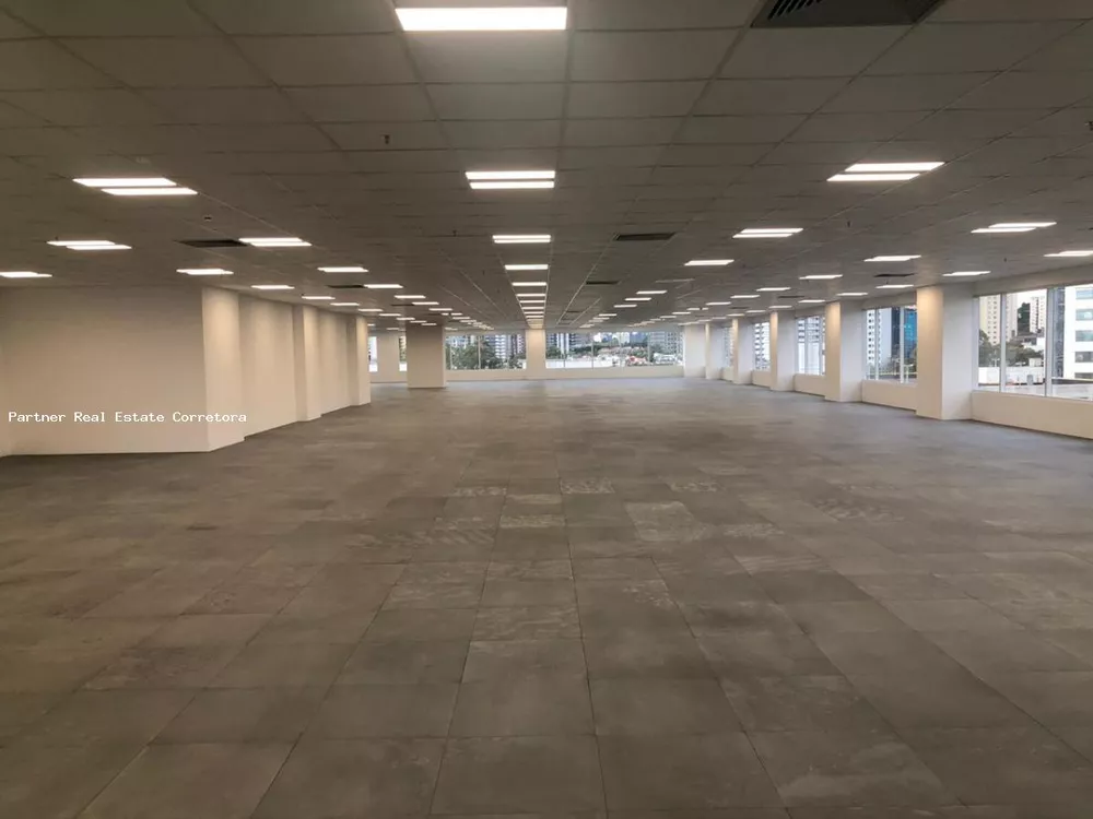 Conjunto Comercial-Sala para alugar com 1 quarto, 1500m² - Foto 11