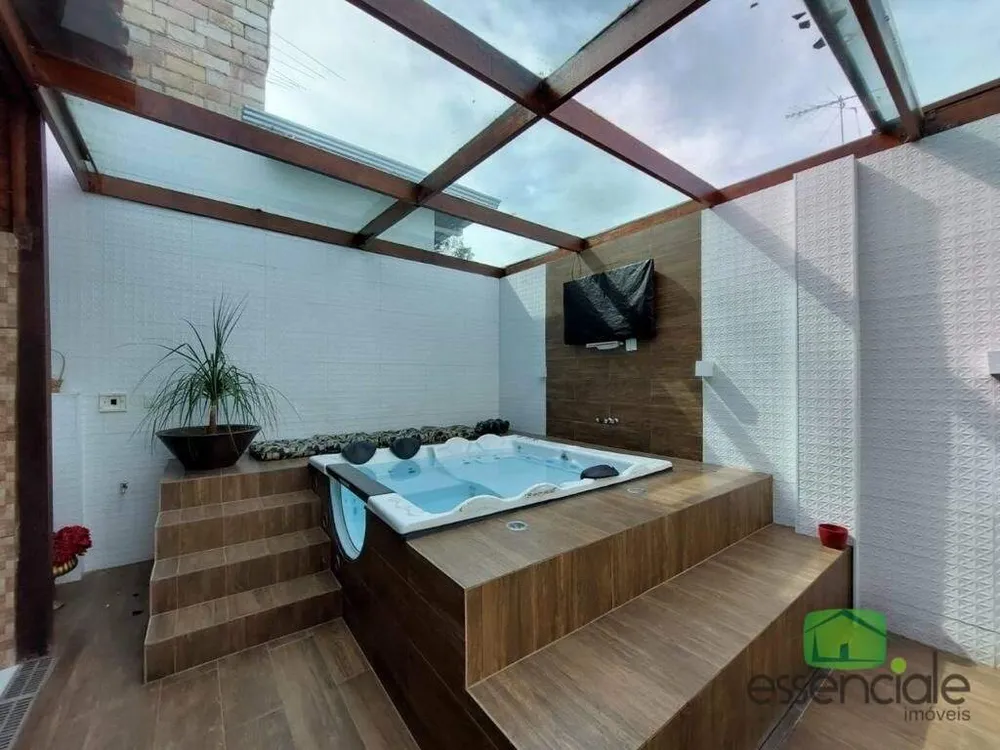 Casa, 4 quartos, 342 m² - Foto 2