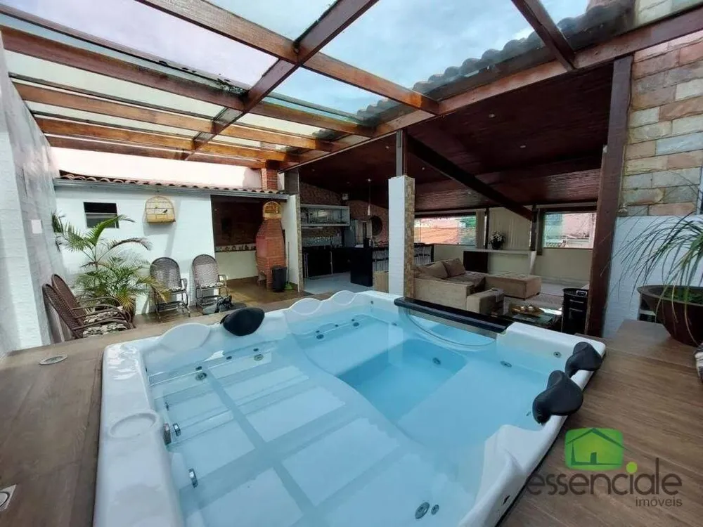 Casa, 4 quartos, 342 m² - Foto 1