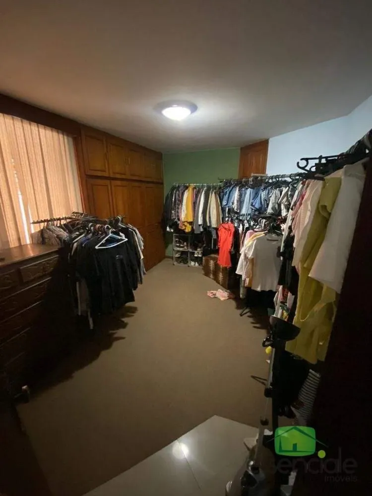 Casa, 4 quartos, 342 m² - Foto 3