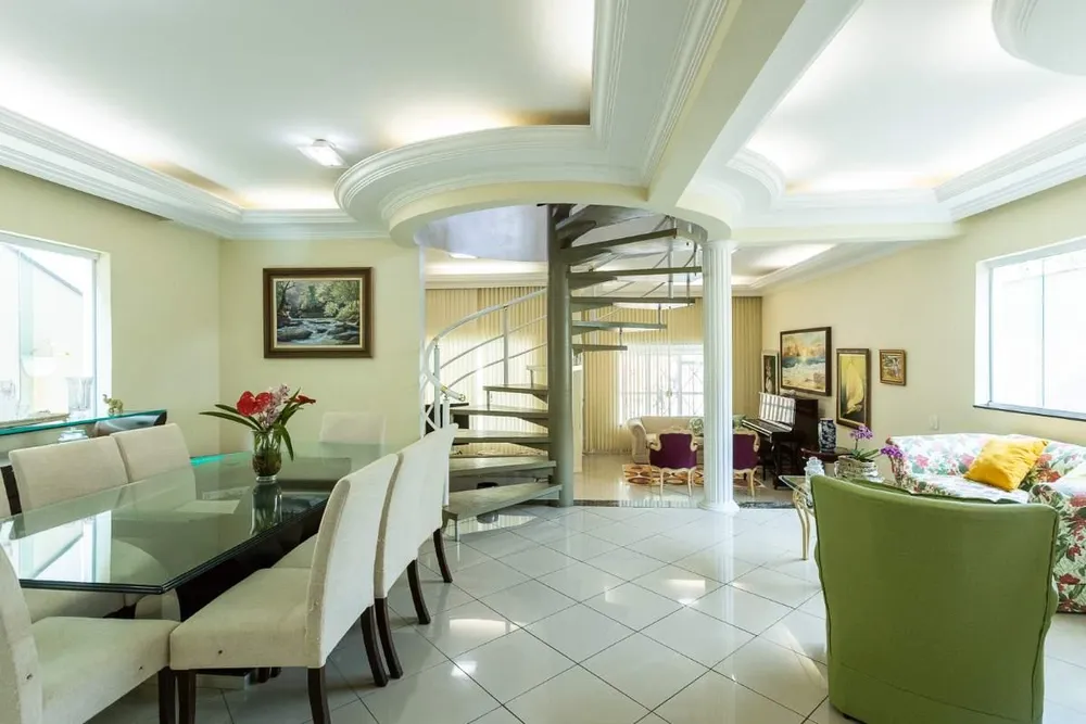 Casa, 3 quartos, 250 m² - Foto 3