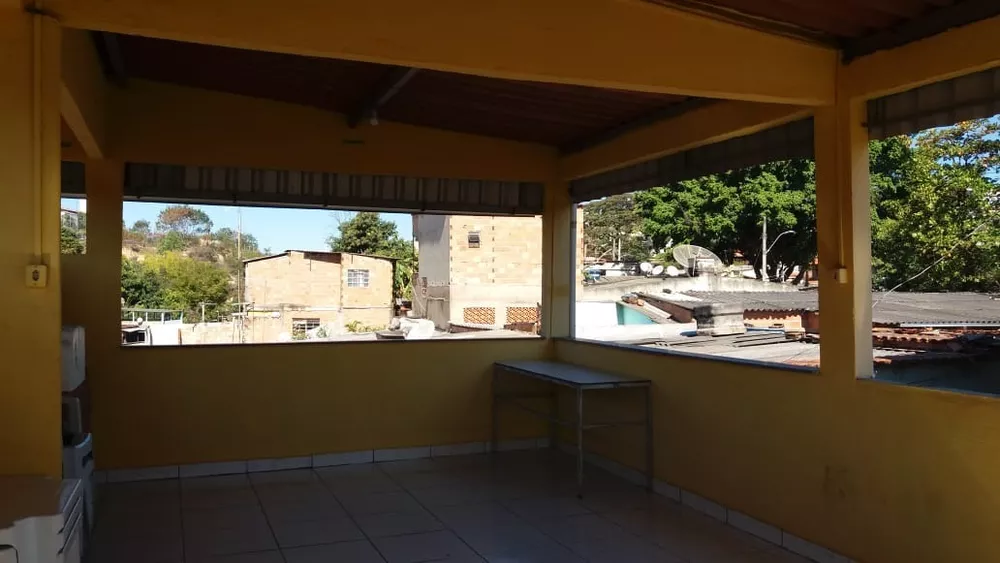 Casa à venda com 3 quartos - Foto 4