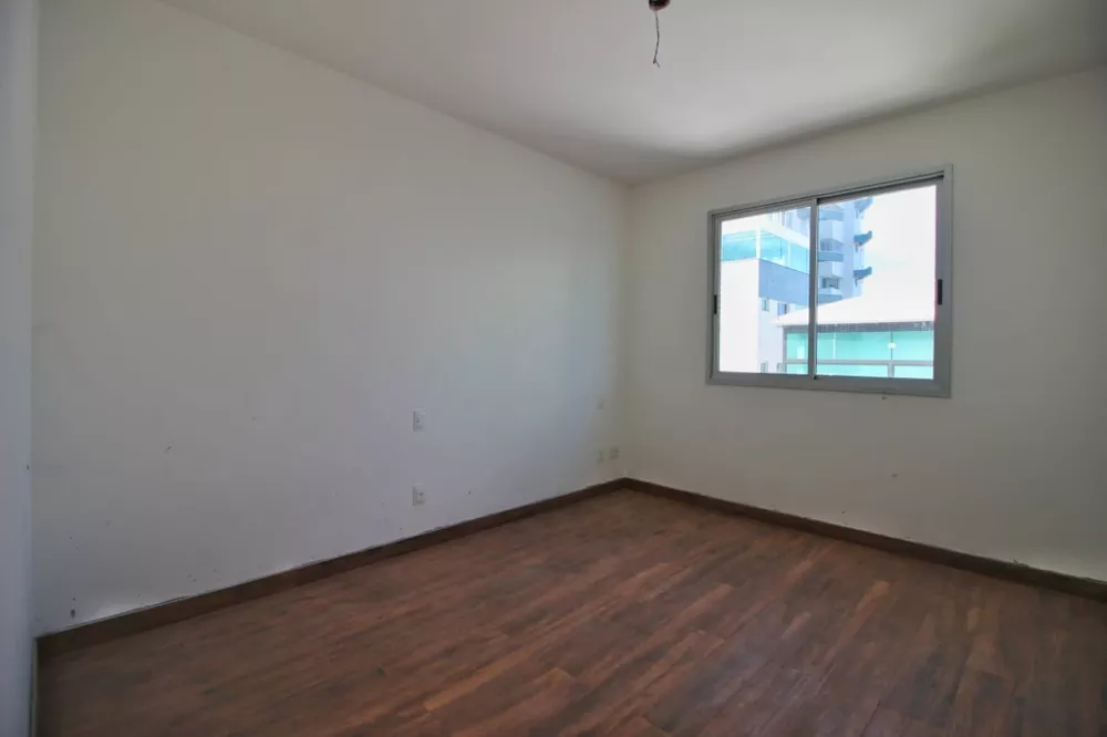 Apartamento à venda com 3 quartos, 103m² - Foto 6