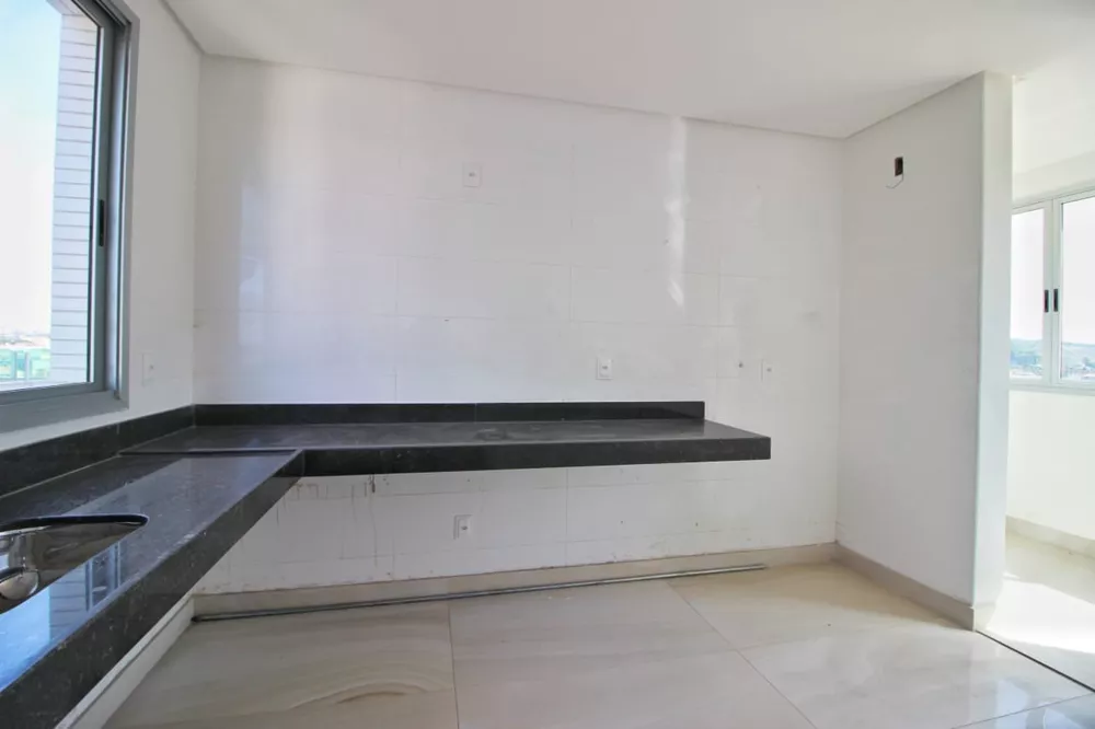 Apartamento à venda com 3 quartos, 103m² - Foto 9