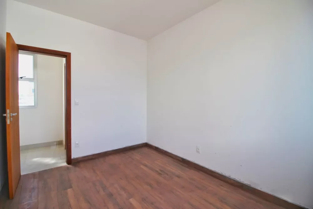 Apartamento à venda com 3 quartos, 103m² - Foto 13