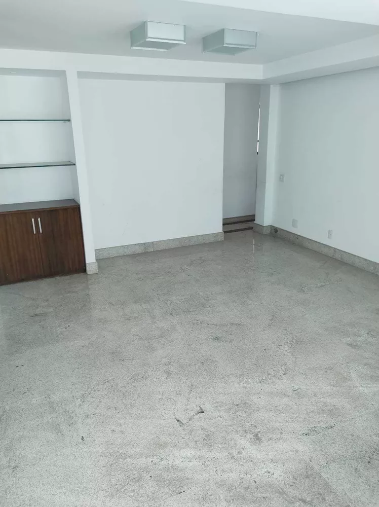 Apartamento à venda com 4 quartos, 188m² - Foto 11