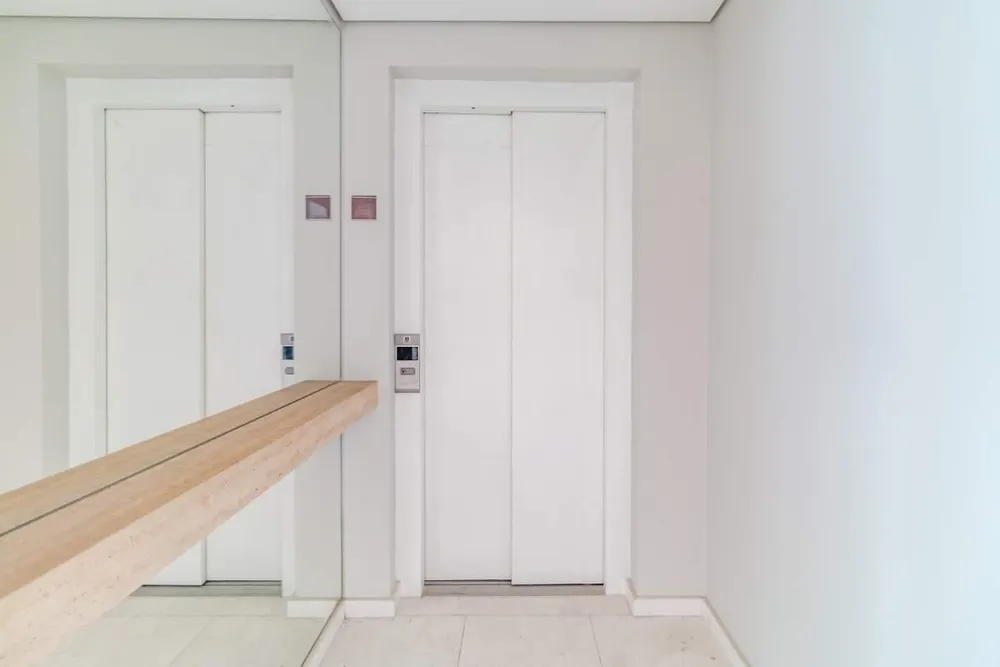 Apartamento, 3 quartos, 335 m² - Foto 1