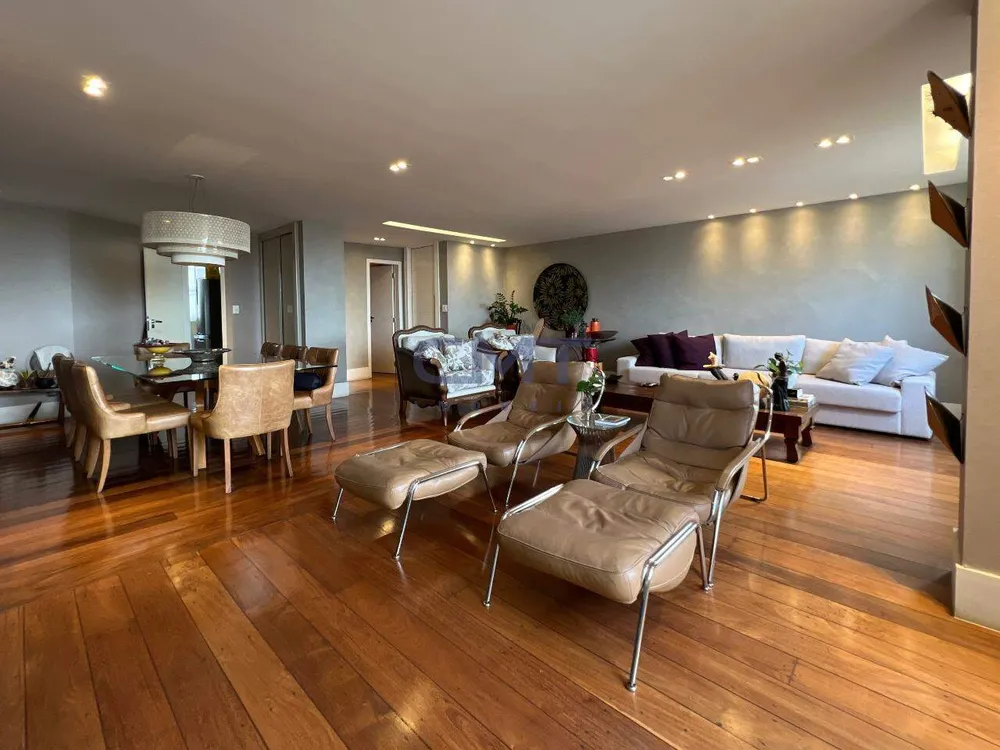 Apartamento, 4 quartos, 206 m² - Foto 1