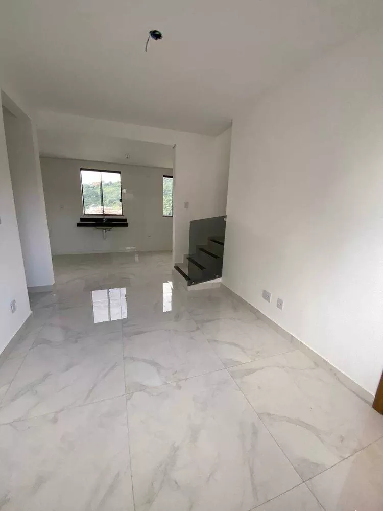 Cobertura à venda com 3 quartos, 130m² - Foto 3