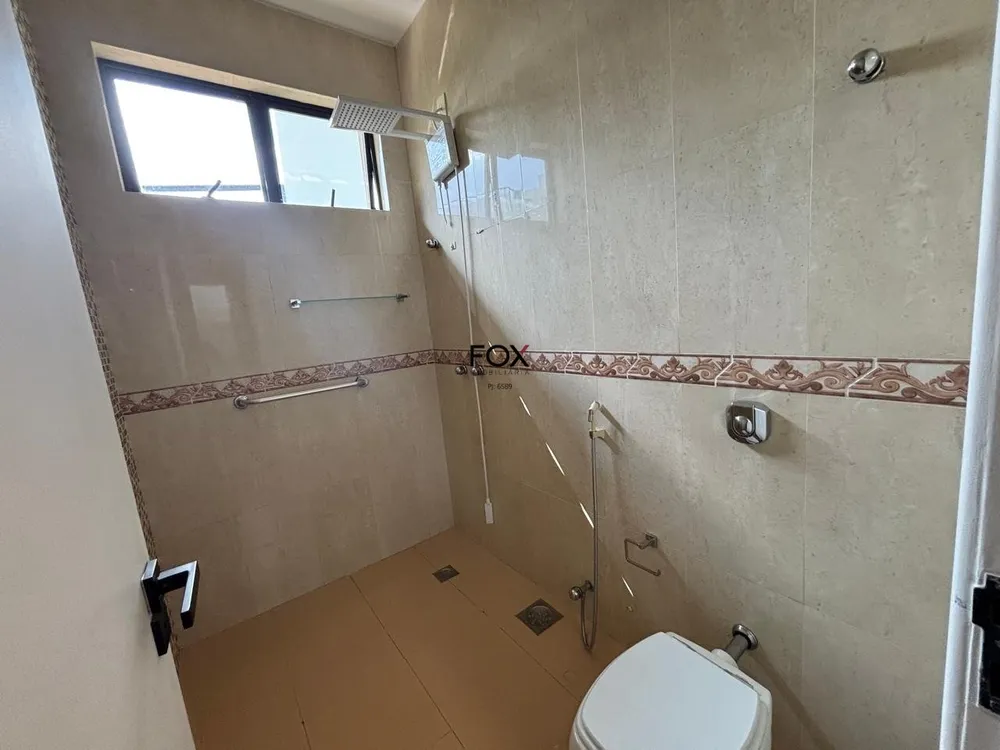 Casa, 4 quartos, 253 m² - Foto 9