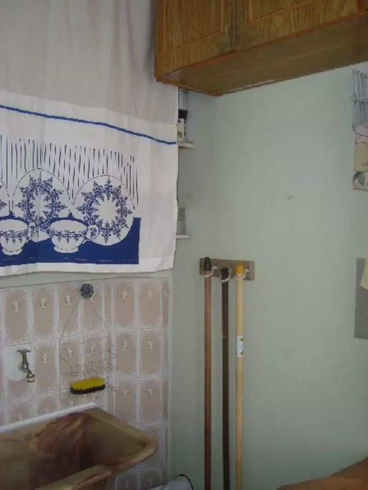 Apartamento à venda com 2 quartos, 44m² - Foto 10