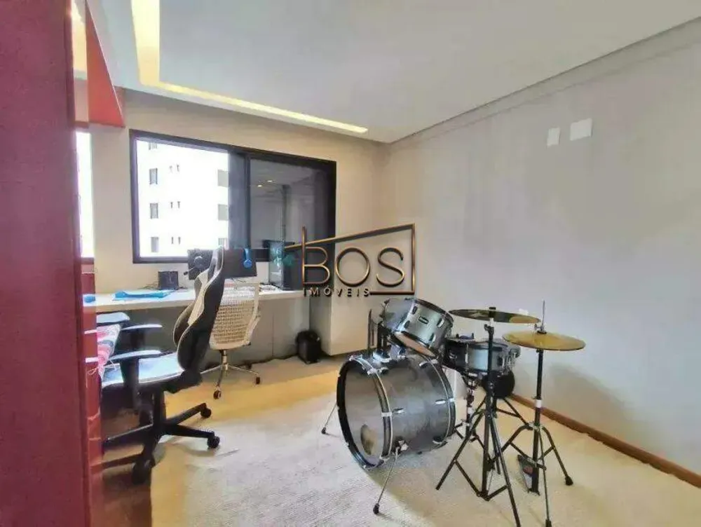Apartamento, 4 quartos, 215 m² - Foto 13