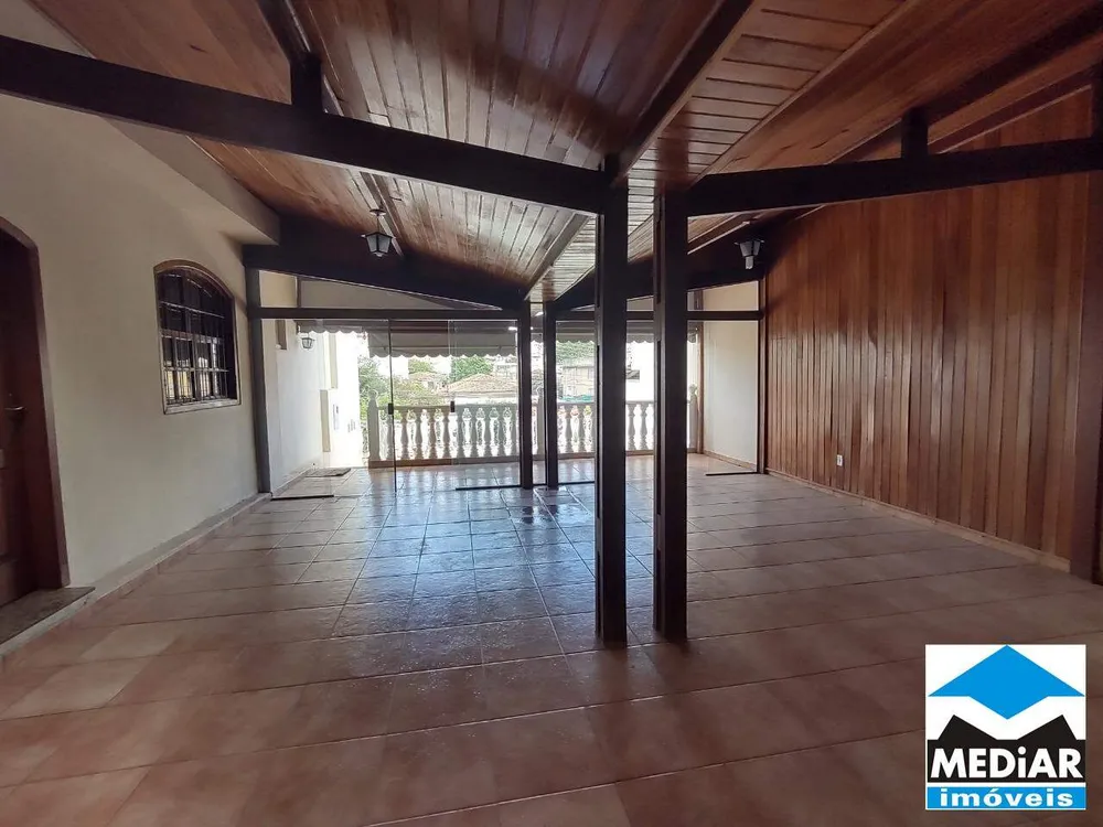 Casa, 3 quartos, 250 m² - Foto 4