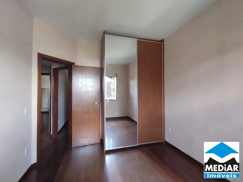 Casa, 3 quartos, 250 m² - Foto 19