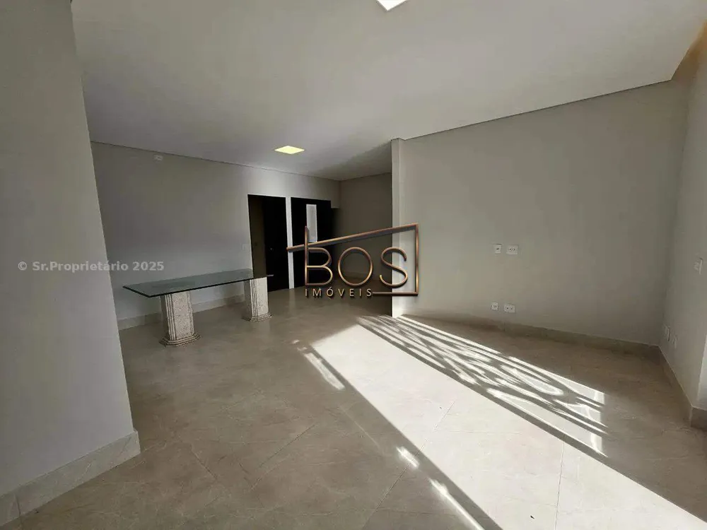 Casa, 3 quartos, 250 m² - Foto 2