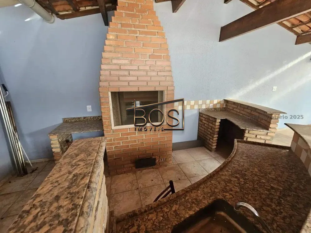 Casa, 3 quartos, 250 m² - Foto 12