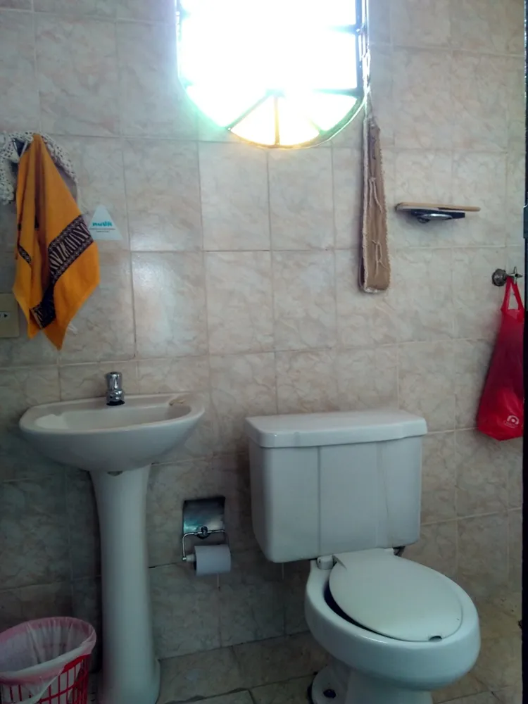 Casa, 6 quartos, 238 m² - Foto 4