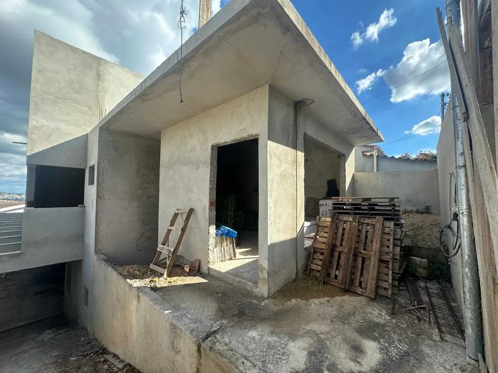 Casa, 3 quartos, 261 m² - Foto 2