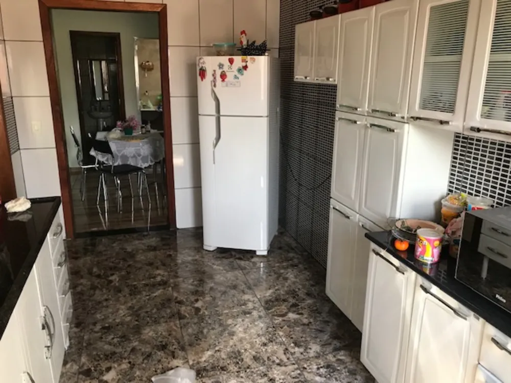Casa, 2 quartos, 375 m² - Foto 2