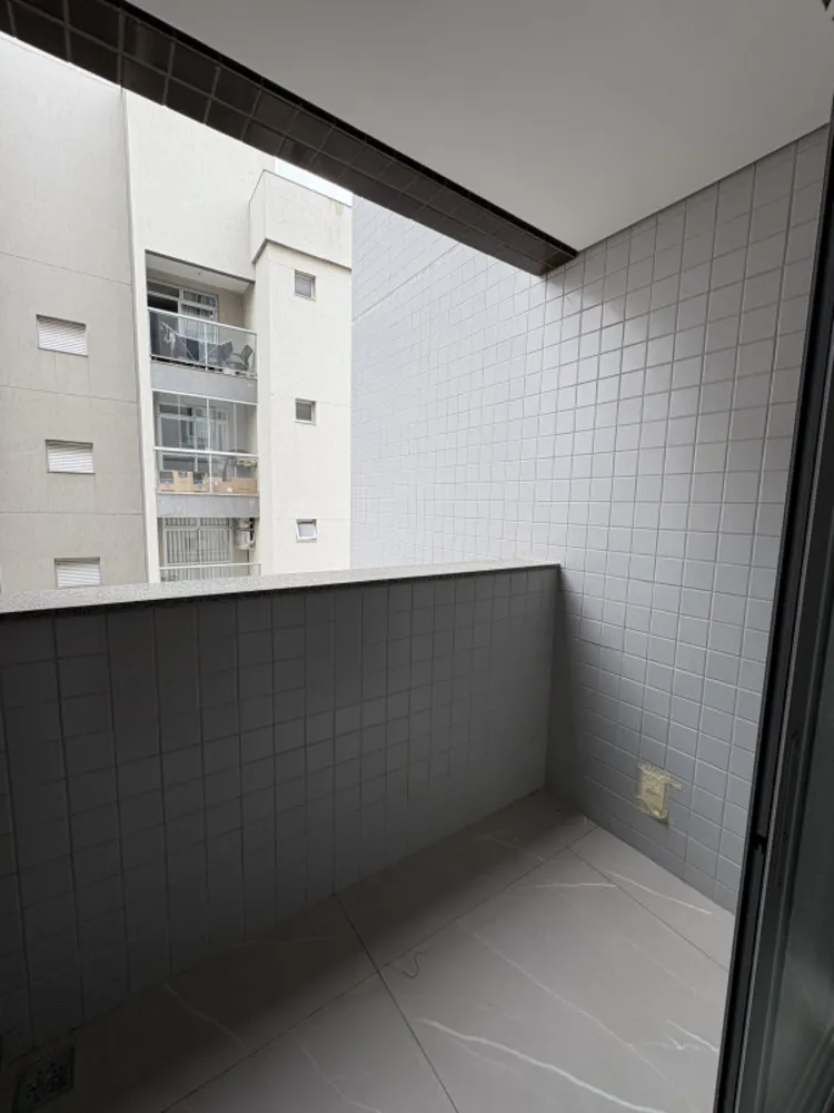 Apartamento, 3 quartos, 81 m² - Foto 2