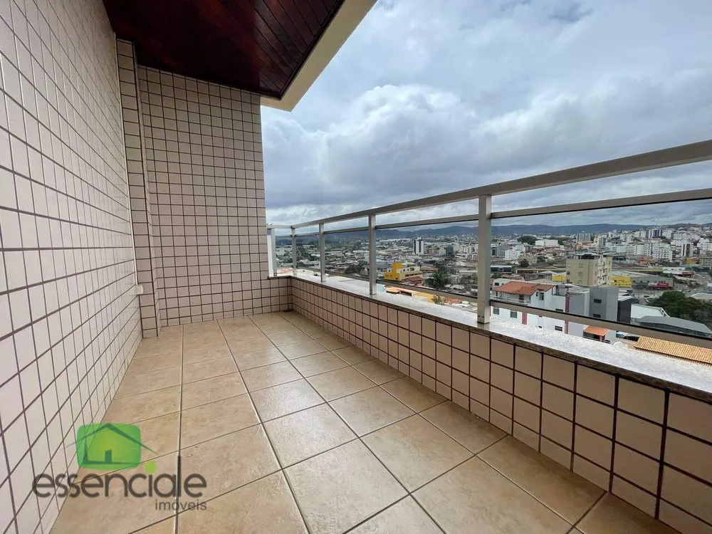Cobertura, 4 quartos, 240 m² - Foto 3