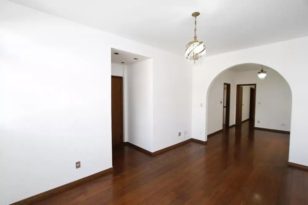 Apartamento, 4 quartos, 195 m² - Foto 2